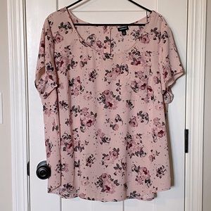 torrid size 2 Button Back Floral Skull Blouse
